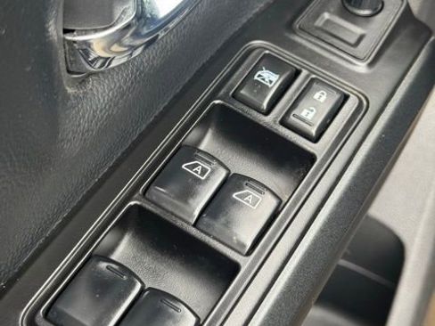 Used 2024 Nissan Titan PRO-4X w/ Off Road Protection Package image 17