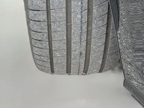 Used 2023 Audi S8 4.0T image 44