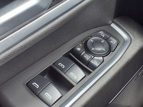 Used 2025 Chevrolet Silverado 2500 High Country w/ High Country Premium Package AWD/4WD image 27