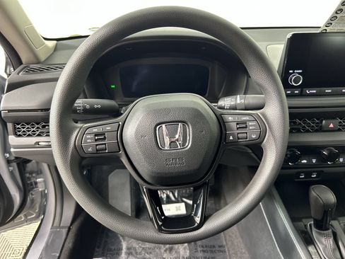 Used 2024 Honda Accord LX image 19
