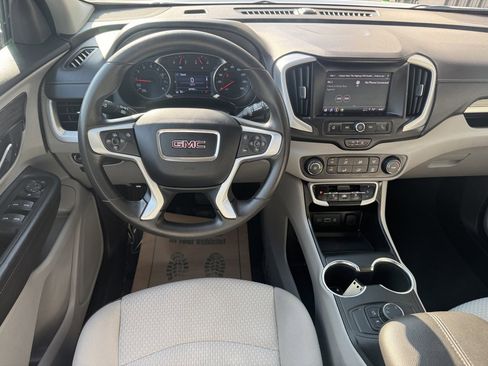 Used 2023 GMC Terrain SLE image 17