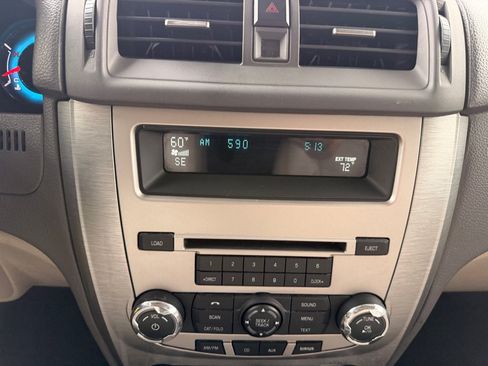 Used 2012 Ford Fusion SEL FWD image 23