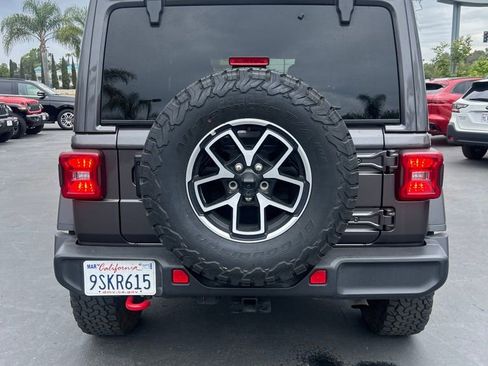 Used 2025 Jeep Wrangler Unlimited Rubicon image 10