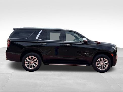 Used 2024 Chevrolet Tahoe Premier AWD/4WD image 10