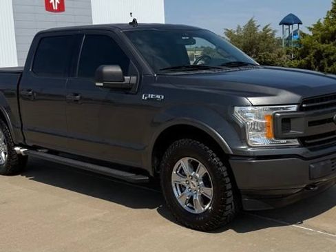 Used 2019 Ford F150 XLT w/ Equipment Group 302A Luxury AWD/4WD image 7