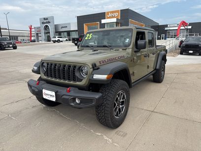 New 2025 Jeep Gladiator Rubicon w/ Safety Group