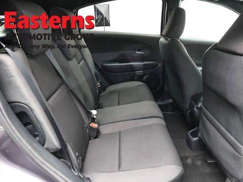 Used 2021 Honda HR-V Sport image 21