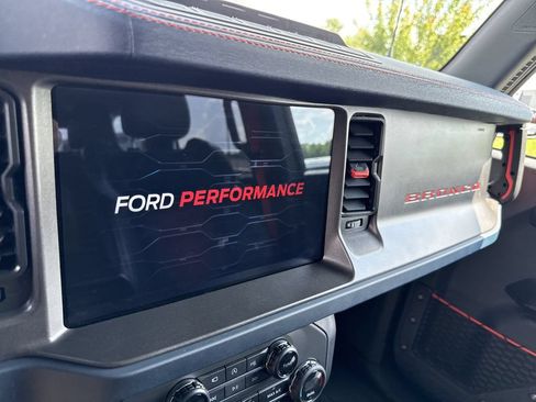 Used 2025 Ford Bronco Raptor AWD/4WD image 27