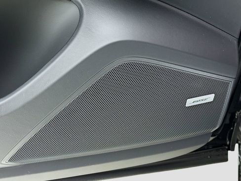 New 2026 Porsche Cayenne S image 21