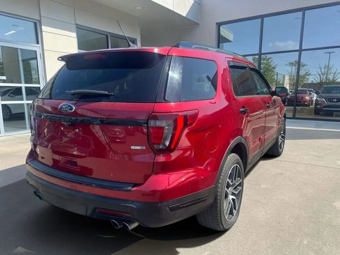 Used 2018 Ford Explorer Sport AWD/4WD image 5