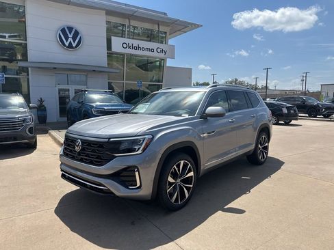 New 2026 Volkswagen Atlas SEL Premium R-Line AWD/4WD image 1