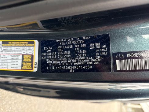 Certified 2024 Kia Carnival SX Prestige image 21