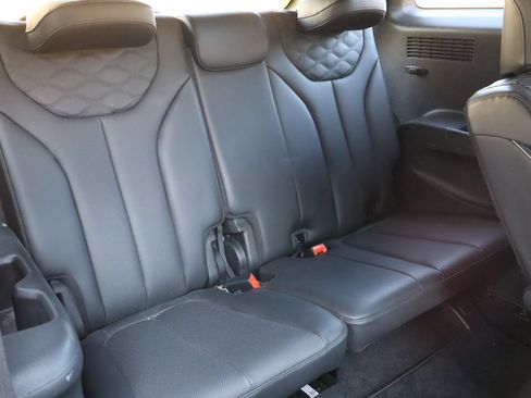 Used 2020 Hyundai Palisade Limited FWD image 19