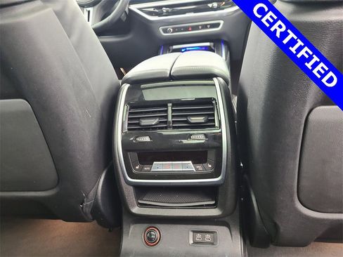 Used 2024 BMW X7 M60i w/ Executive Package image 22