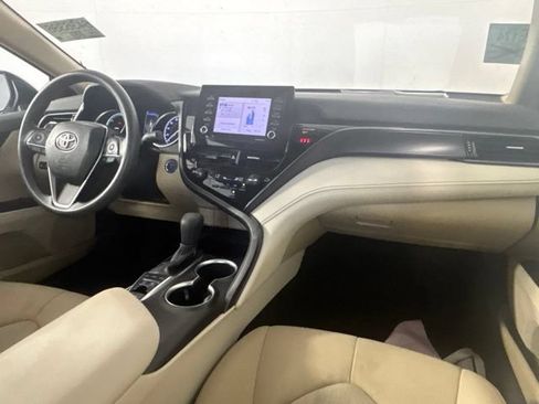 Used 2023 Toyota Camry LE FWD image 27
