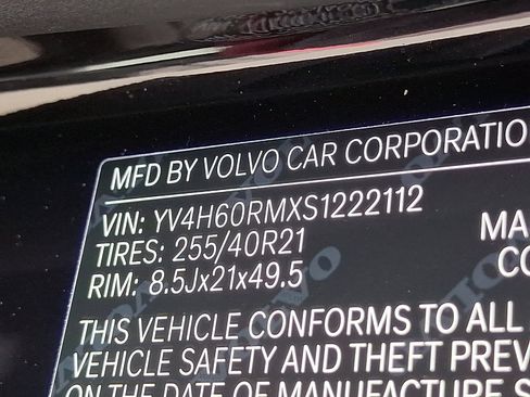 New 2025 Volvo XC60 T8 Ultra w/ Protection Package Premier image 21