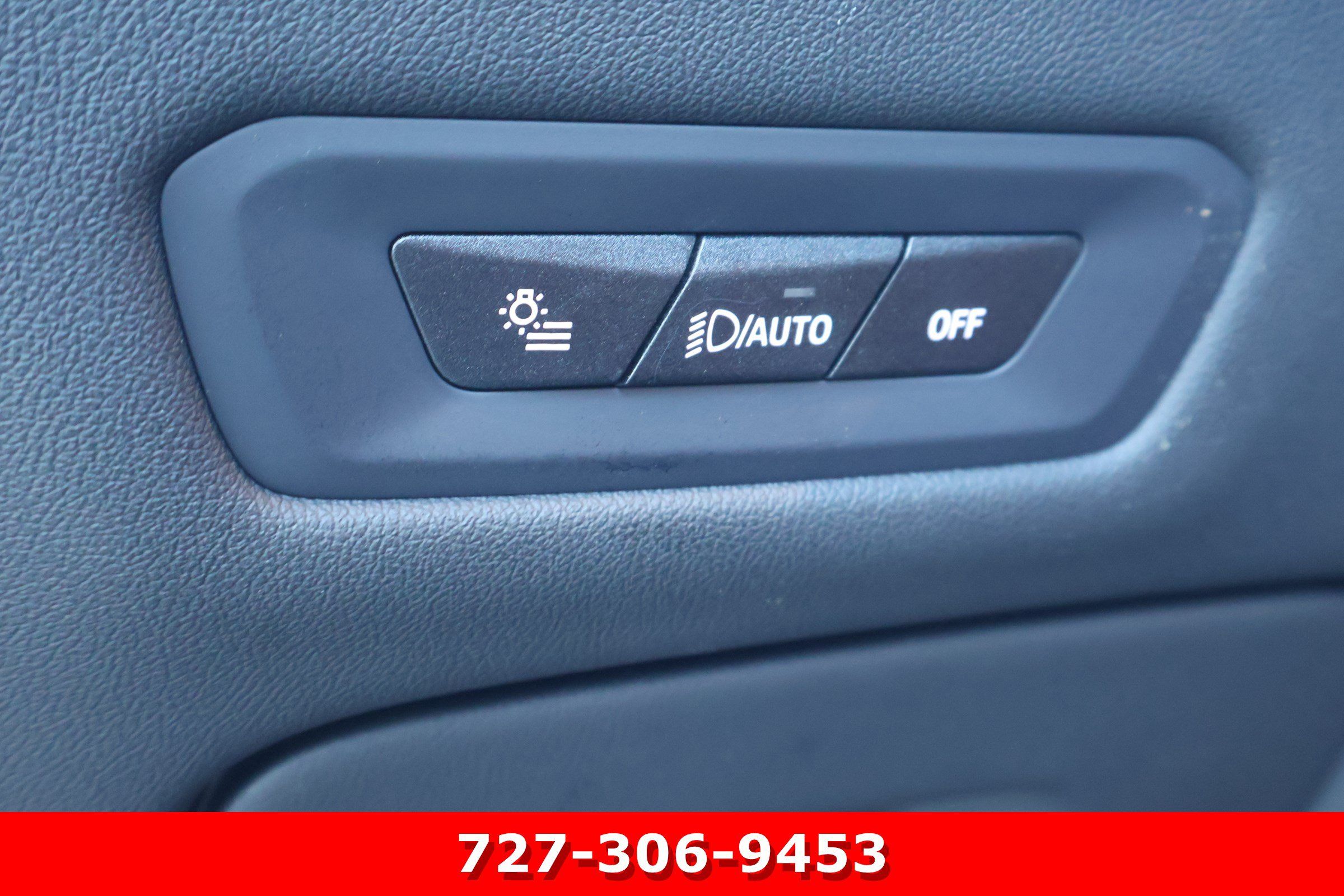 Used 2024 BMW X5 xDrive40i w/ M Sport Package AWD/4WD image 22
