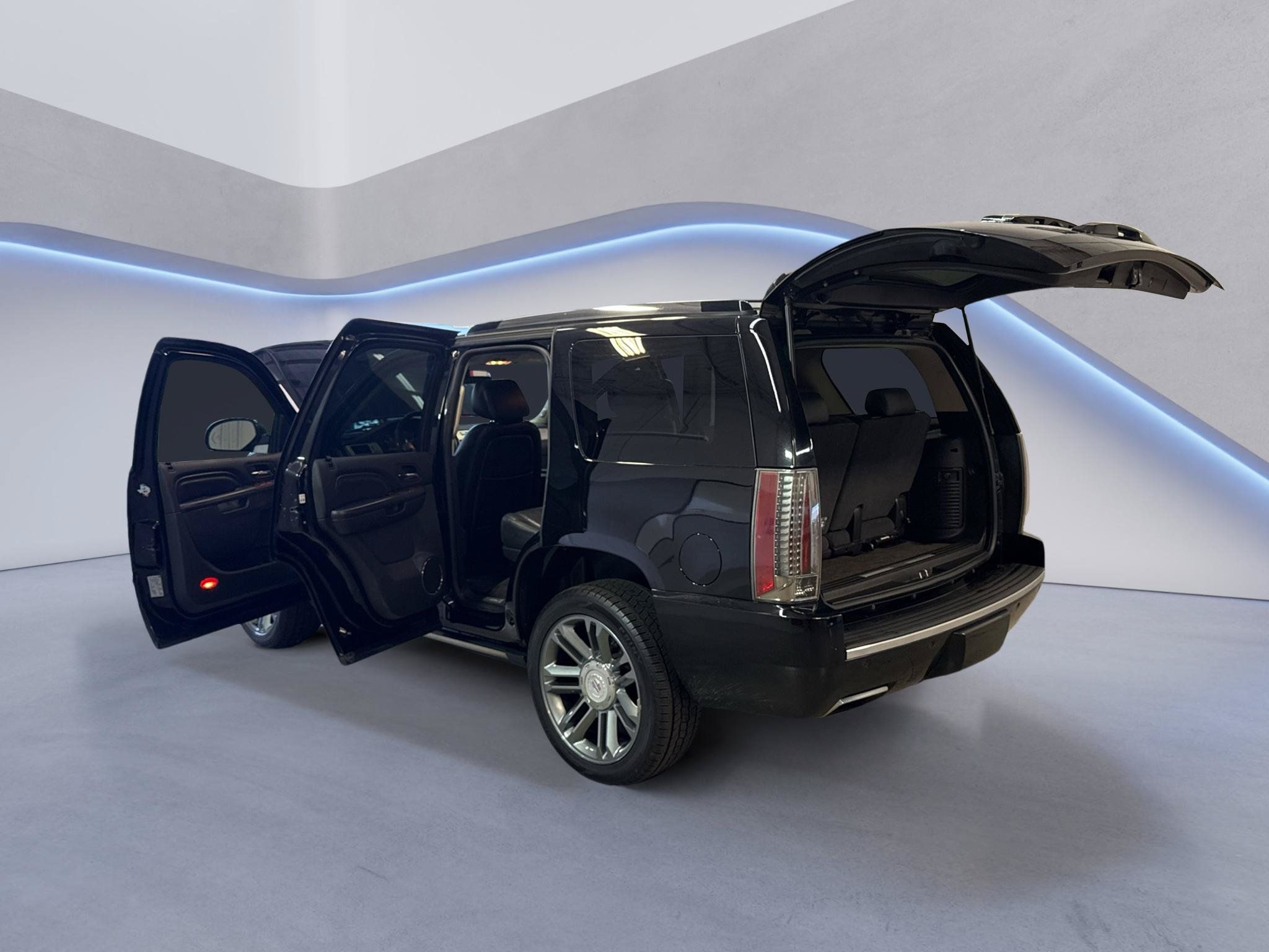 Used 2014 Cadillac Escalade Premium AWD/4WD image 12