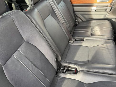 Used 2013 Land Rover LR4 HSE image 29