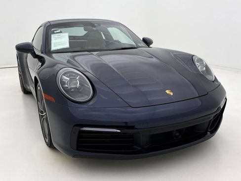 Used 2020 Porsche 911 Carrera 4S AWD/4WD image 3