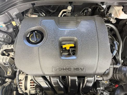 Used 2019 Hyundai Elantra Value Edition FWD image 20