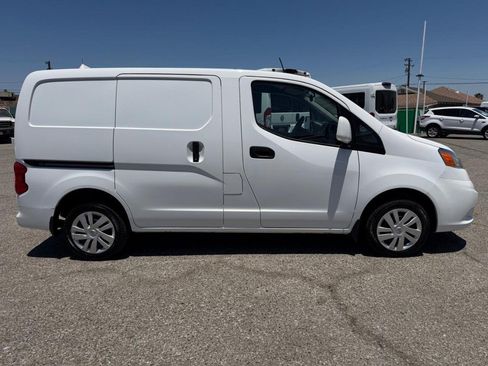 Used 2021 Nissan NV200 SV w/ Back Door Glass Package FWD image 4