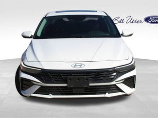 Used 2024 Hyundai Elantra Limited video 2