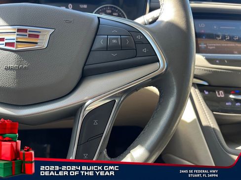 Used 2021 Cadillac XT5 Premium Luxury image 26