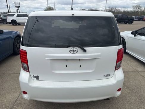 Used 2012 Scion xB image 5