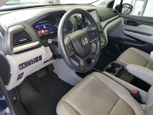 Used 2021 Honda Odyssey EX-L image 17
