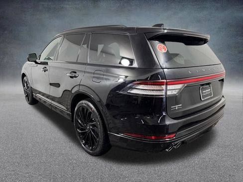 New 2026 Lincoln Aviator Reserve AWD/4WD image 4