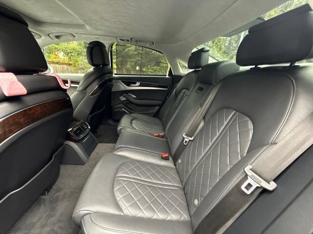 Used 2012 Audi A8 4.2 AWD/4WD image 9
