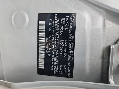 Used 2019 Hyundai Elantra SE w/ Cargo Package FWD image 15