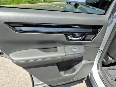 Certified 2024 Honda CR-V EX-L image 9