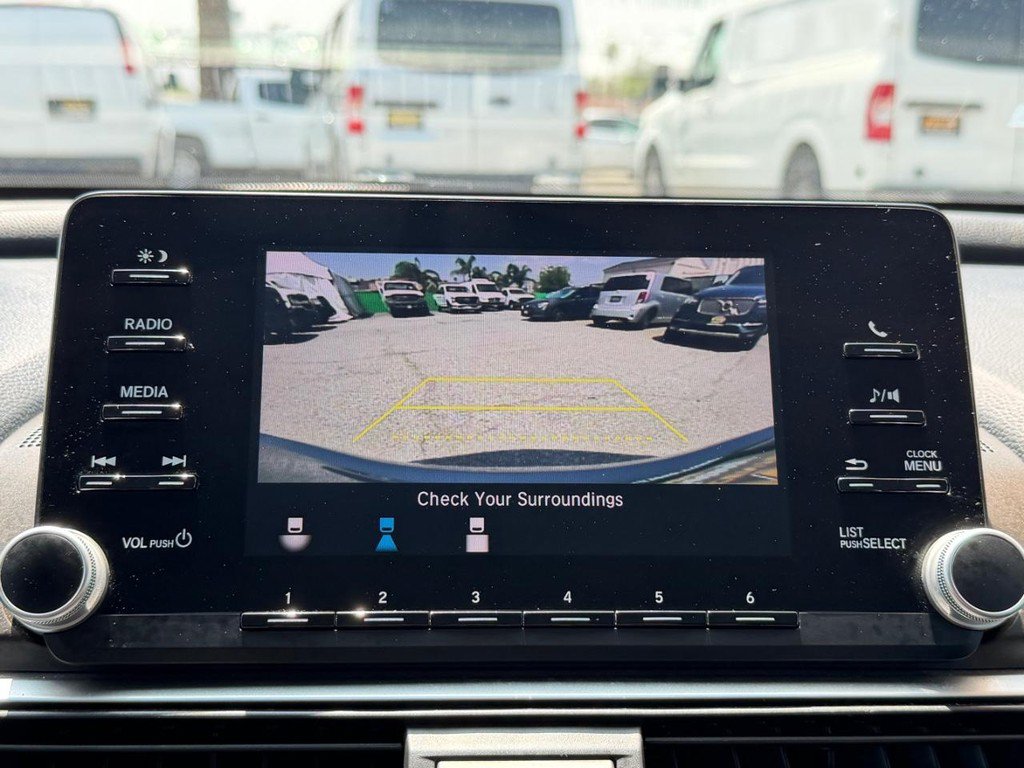 Used 2019 Honda Accord LX image 39
