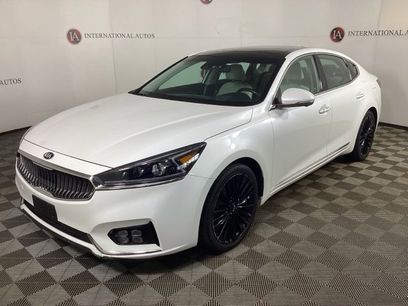 Used 2017 Kia Cadenza Limited