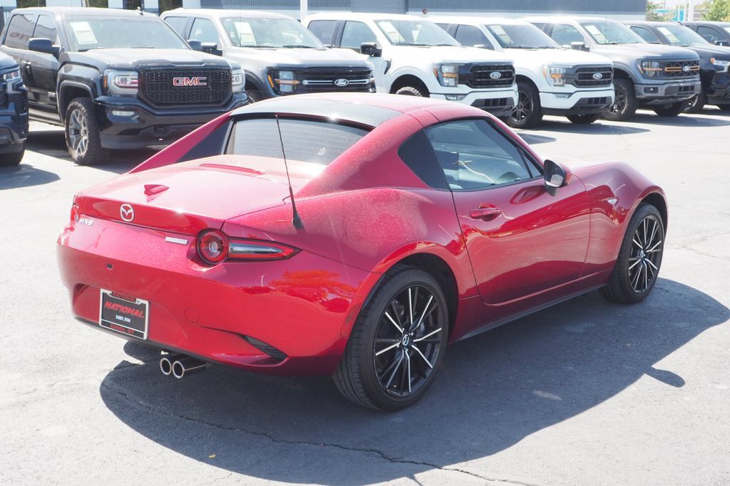 Used 2024 MAZDA MX-5 Miata RF Grand Touring w/ Weather Package RWD image 5