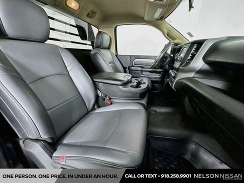 Used 2019 RAM 3500 Tradesman RWD image 25
