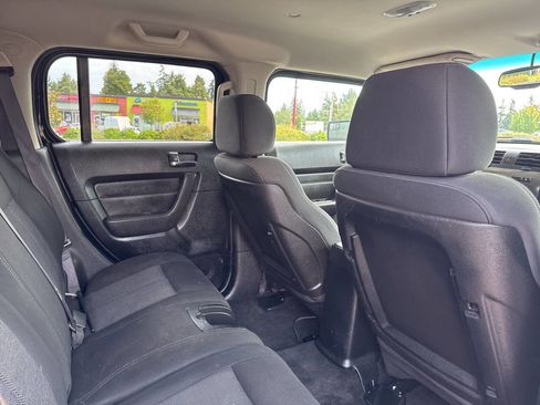 Used 2006 HUMMER H3 image 16