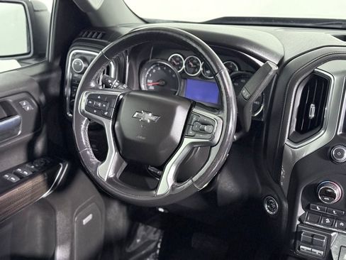 Used 2019 Chevrolet Silverado 1500 LT Trail Boss AWD/4WD image 11
