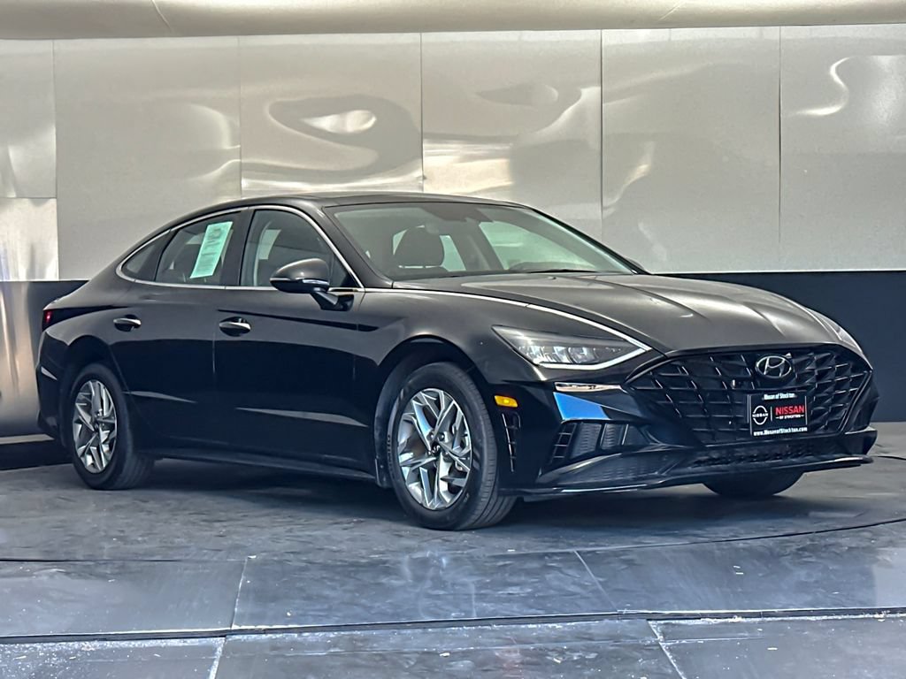 Used 2023 Hyundai Sonata SEL w/ Convenience Package FWD image 1