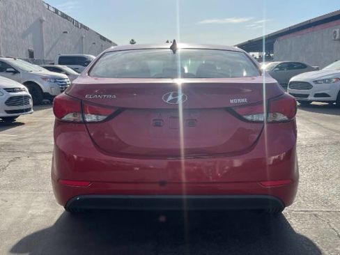 Used 2016 Hyundai Elantra SE FWD image 4