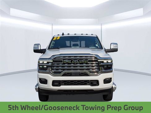 Used 2025 RAM 3500 Longhorn AWD/4WD image 11