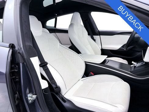 Used 2022 Tesla Model S Plaid AWD/4WD image 32