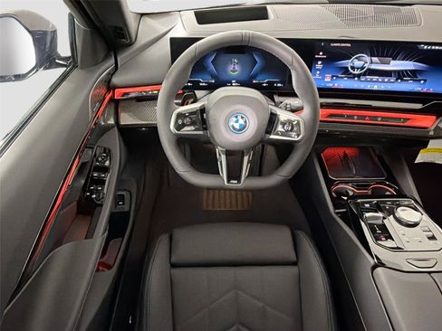 New 2026 BMW i5 eDrive40 w/ M Sport Package RWD image 46
