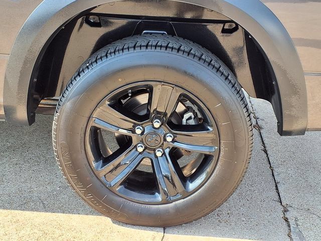 Used 2024 RAM 1500 Warlock RWD image 18