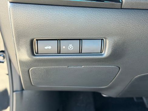 New 2026 Nissan Sentra SV w/ SV Convenience Package FWD image 12