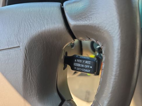 Used 1998 Lexus ES 330 image 19