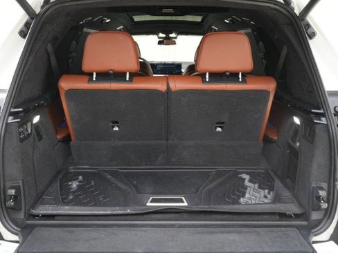 Used 2023 BMW X7 M60i w/ Executive Package image 72