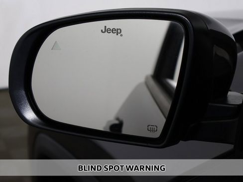 Used 2019 Jeep Compass Limited w/ Safety & Security Group image 3